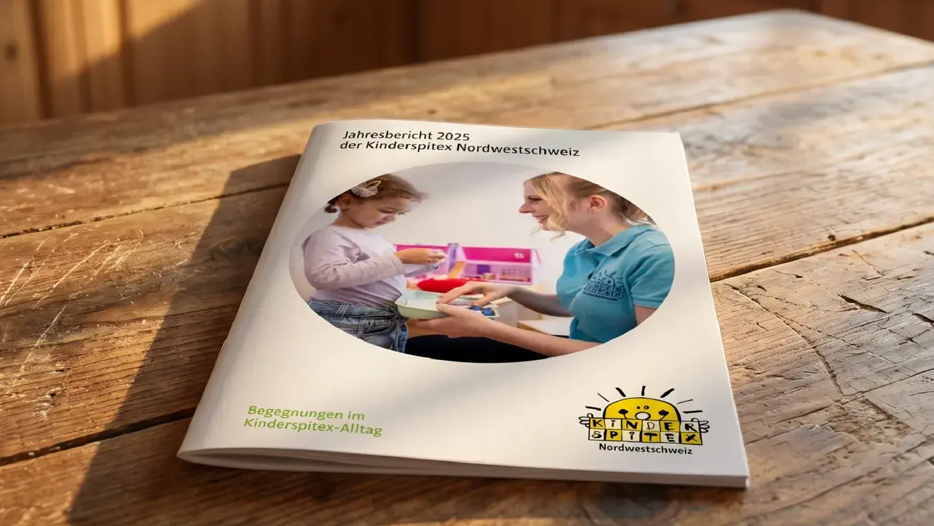 Cover Jahresbericht 2025, Kinderspitex Nordwestschweiz